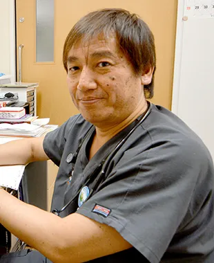院長　岩下 達志 氏